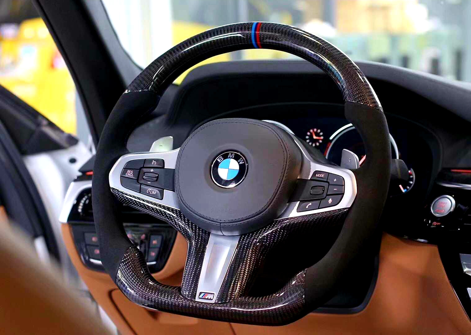 Руль ф90. Карбон руль BMW g30. BMW g30 Carbon Steering Wheel. М руль БМВ g30. Руль БМВ м5 ф90.